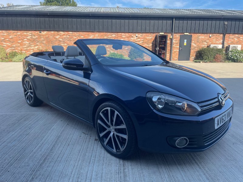 Blue Volkswagen Golf 1.4 TSI GT Cabriolet 2dr Petrol Manual Euro 5 160 ps